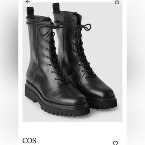 Brand New with Box: COS Leather Lace-Up Chunky Boot